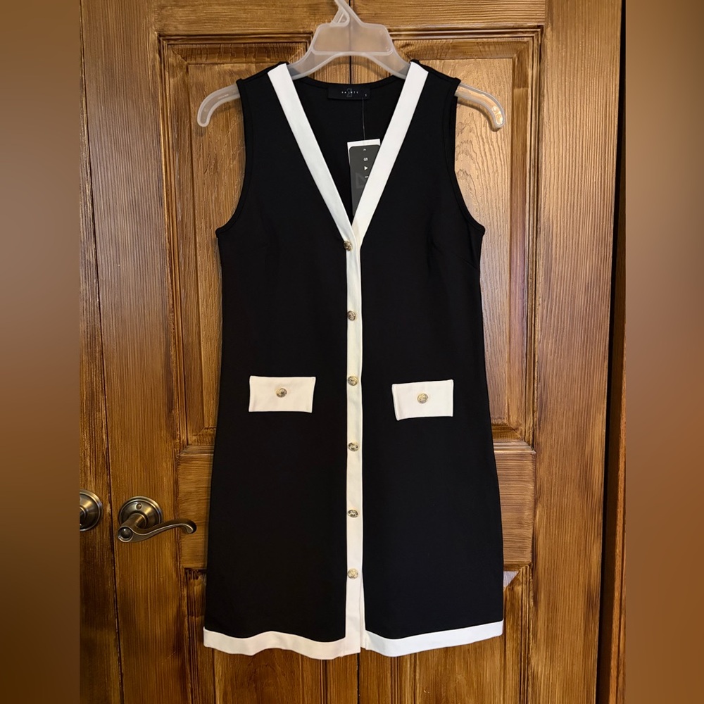 Saints 21 Sleeveless Black Shift Dress with White Trim NWT Size S